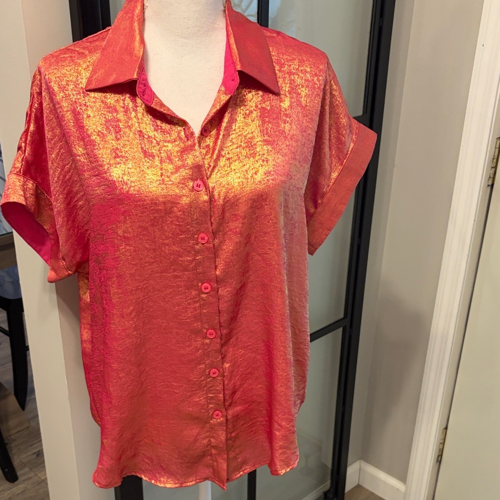 New With Tags…Shimmery Metallic Pink/Gold Short Sleeve Button-Up…Size Medium
